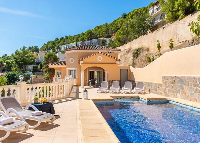 Ros - Plusholidays 칼페