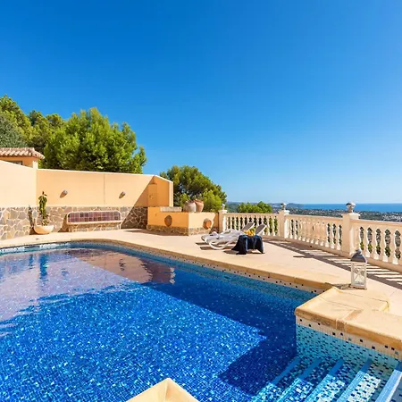 Ros - Plusholidays Кальпе