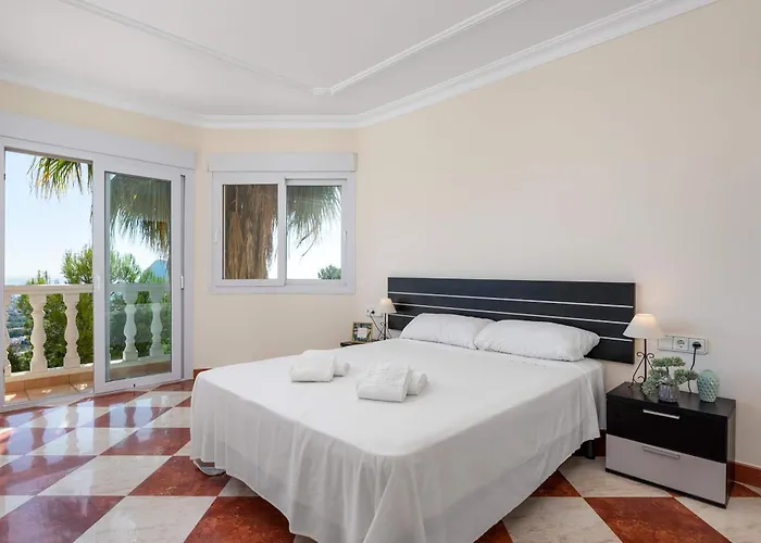 Willa Ros - Plusholidays Calpe